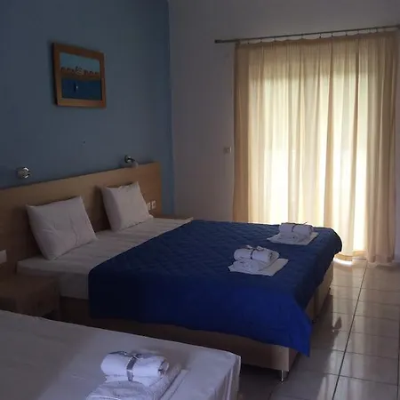 Asteri Skiathos Town