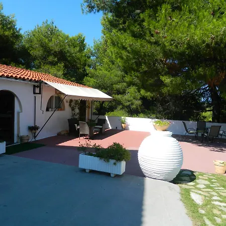 Asteri Apartment *