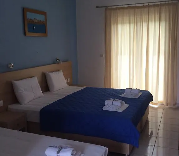 Asteri Skiathos Town