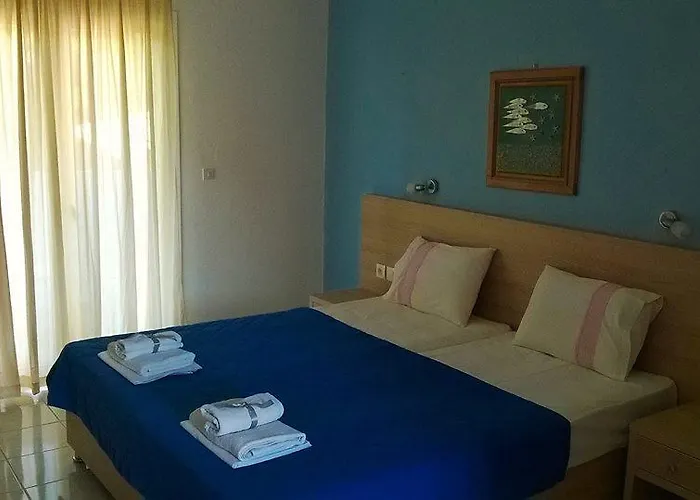 Asteri * Skiathos Town