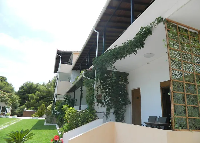 Asteri * Skiathos Town