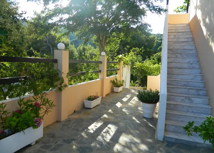 Asteri Skiathos Town